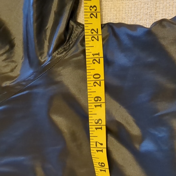 Vintage Towne rain trench coat by London Fog! - Picture 7 of 10